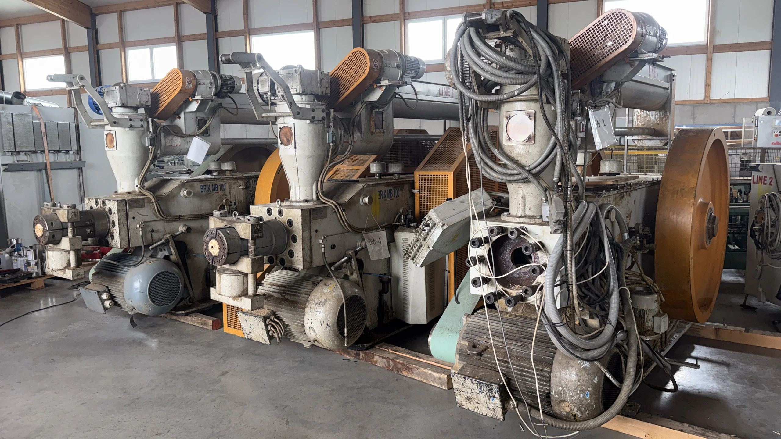 DiPiu MB100 briquette press - Image 3